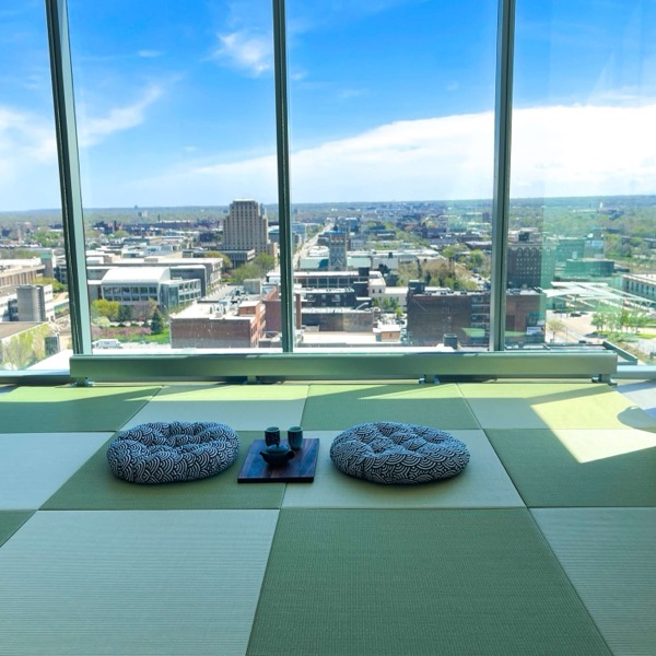 A customer in Cleveland,  ohio  sent us the photo showing the room using our Tatami mats. Thank you!